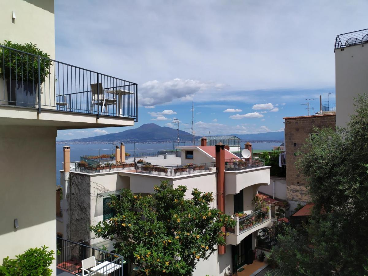 Apart-hotel Cubo Vico Equense